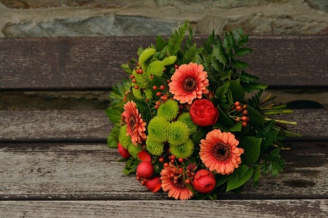 autumn flowers 1721896 640 Impressum