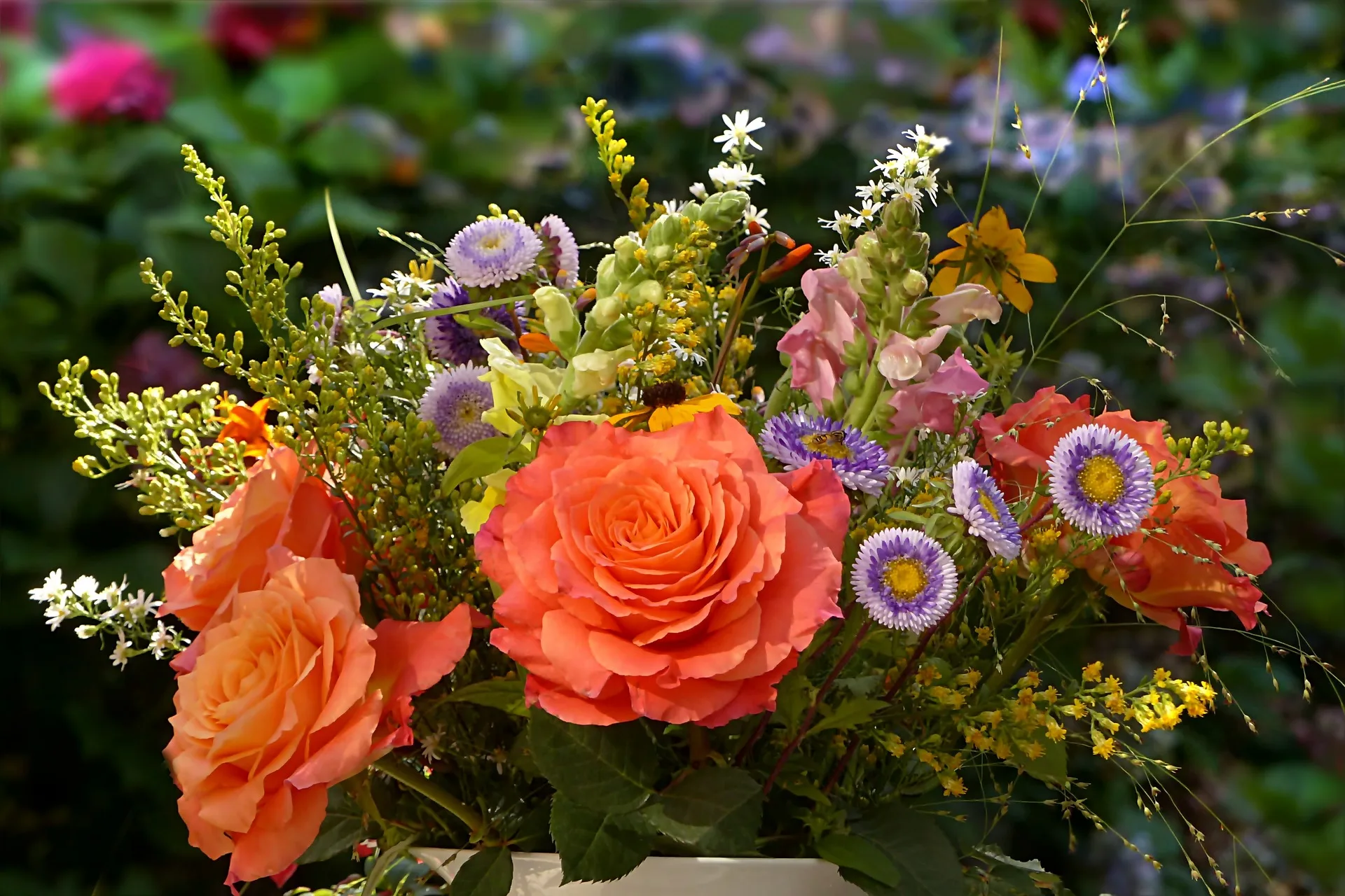 flower 2719357 1920 Impressum